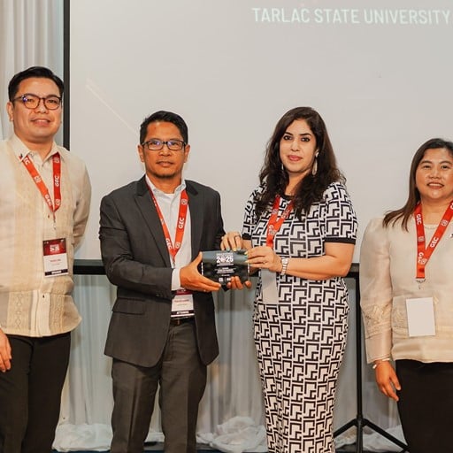 OMIS Director receives sole ‘leader’ World CIO 200 award